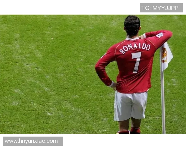 回顾2022年离世的足球明星们的辉煌与遗产