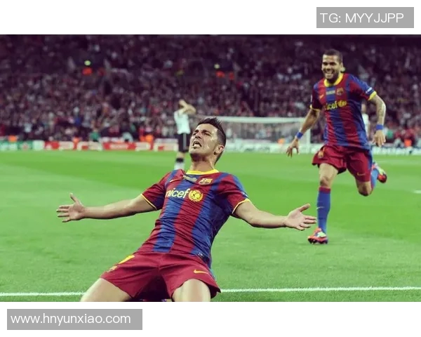 左手书写传奇足球明星的独特风采与不屈精神 左手书写传奇足球明星的独特风采与不屈精神