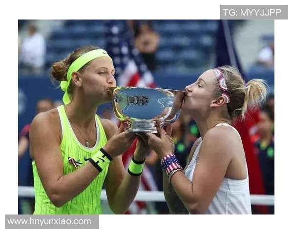 雷姓足球明星在国际赛场的辉煌历程与成就分析